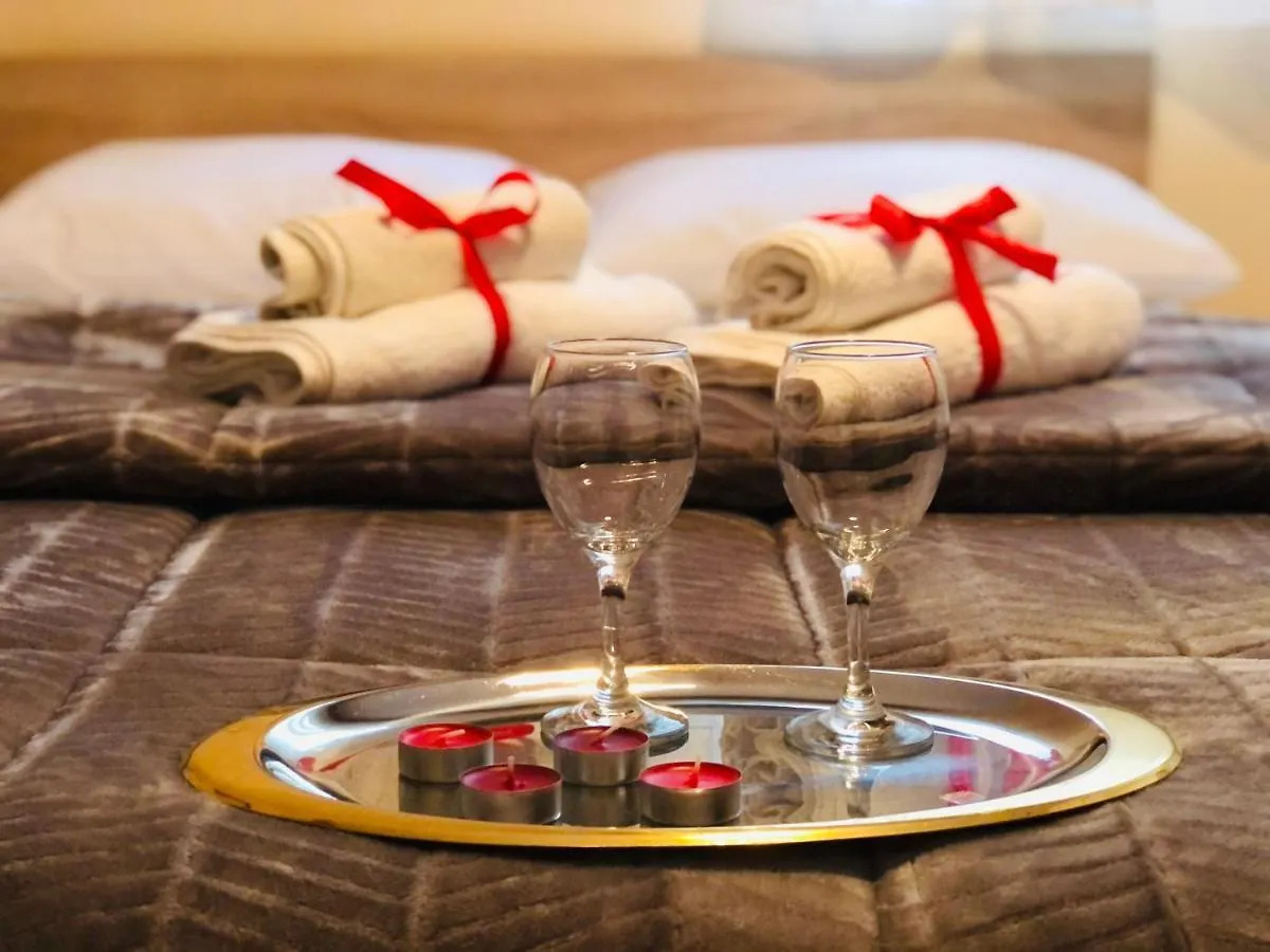 Mina Apartments Nea Kallikrateia